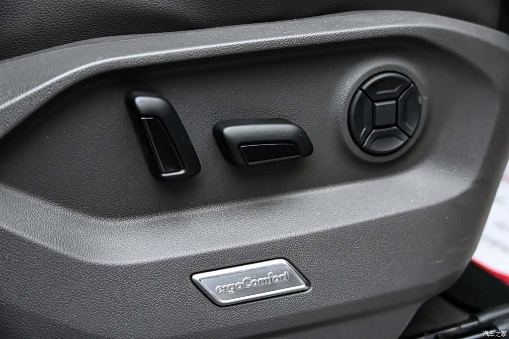 Volkswagen Touareg, 2023 28