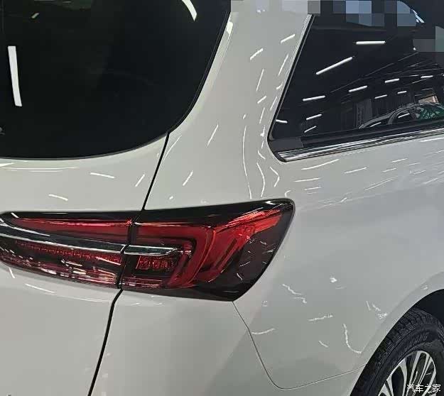 Buick GL8, 2024 9