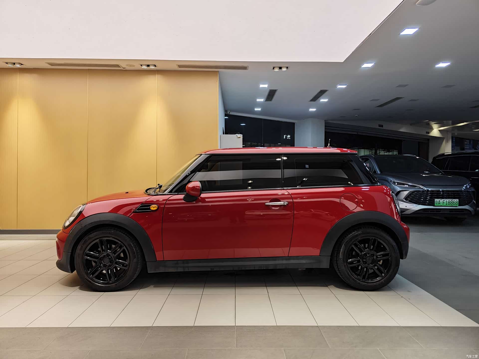 Mini ONE, 2014 6