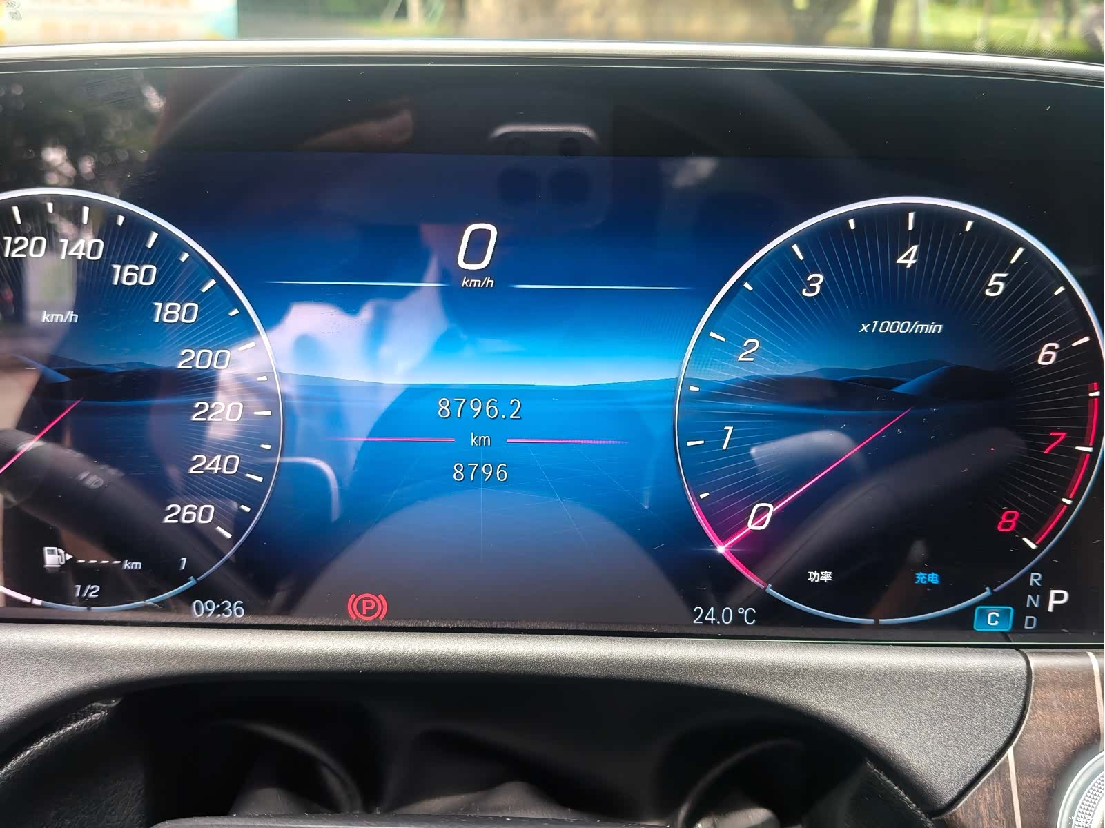 Mercedes-Benz E-Class, 2025 8