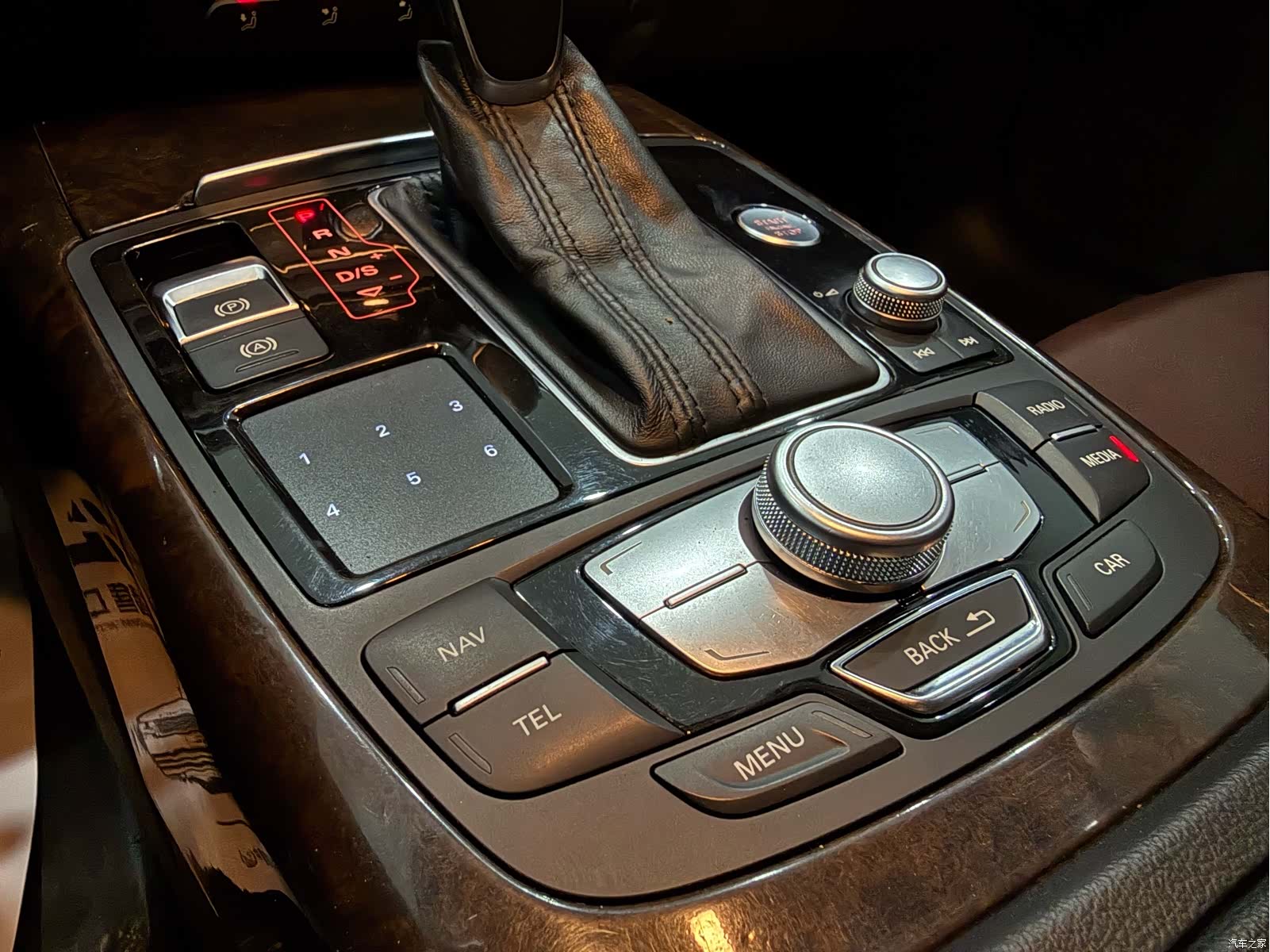 Audi A6L, 2016 15
