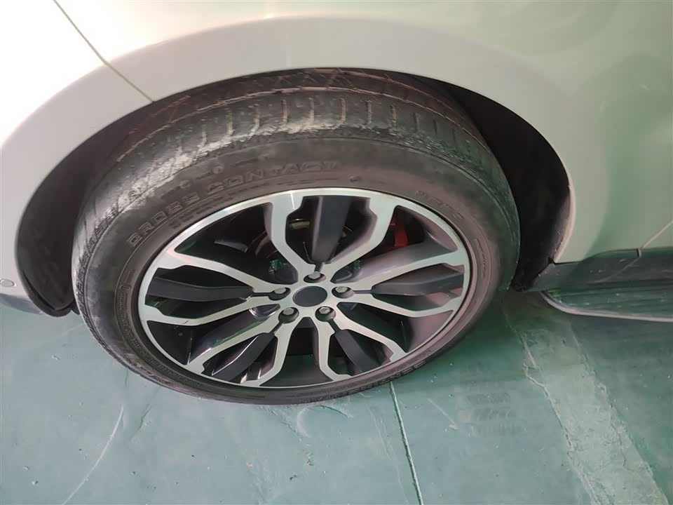 Land Rover Range Rover Sport Land Rover Range Rover Sport