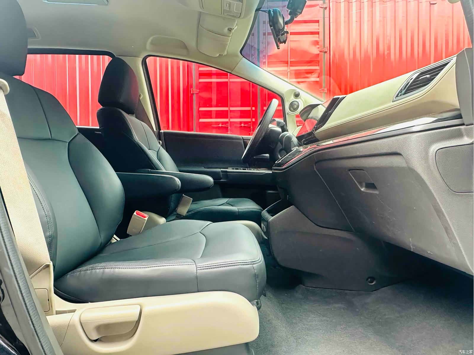 Honda Odyssey, 2016 12