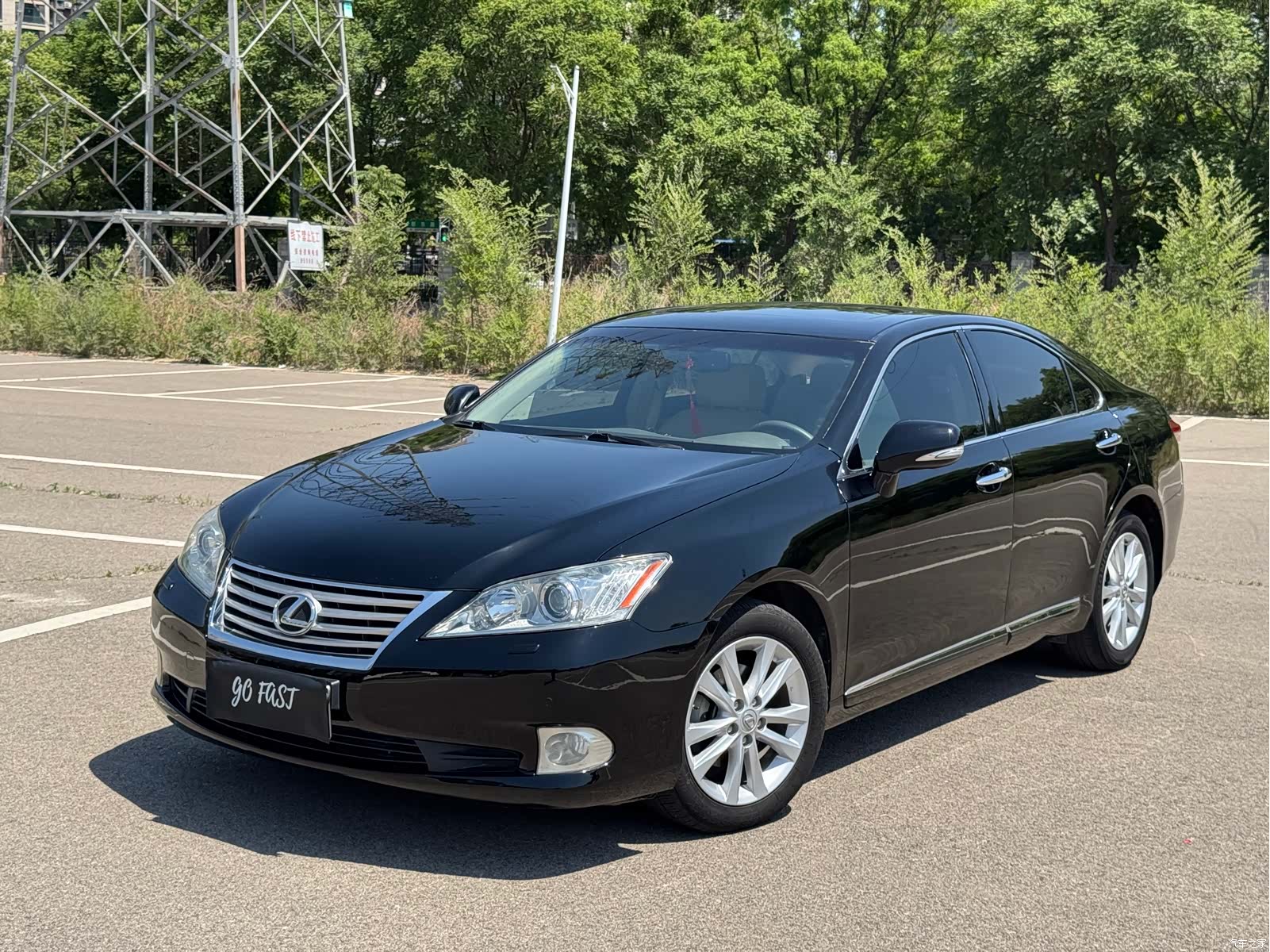 Lexus ES, 2011 1