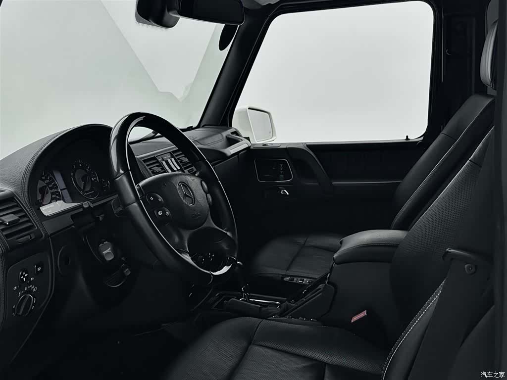 Mercedes-Benz G-Class, 2012 9