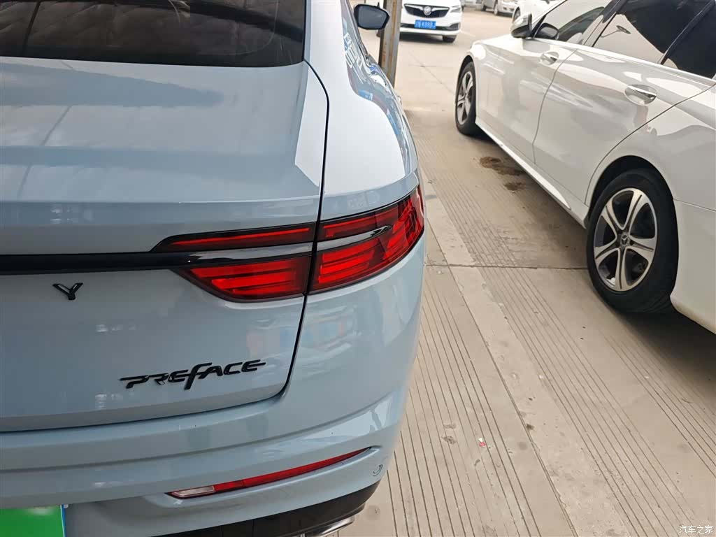 Geely Preface, 2022 8