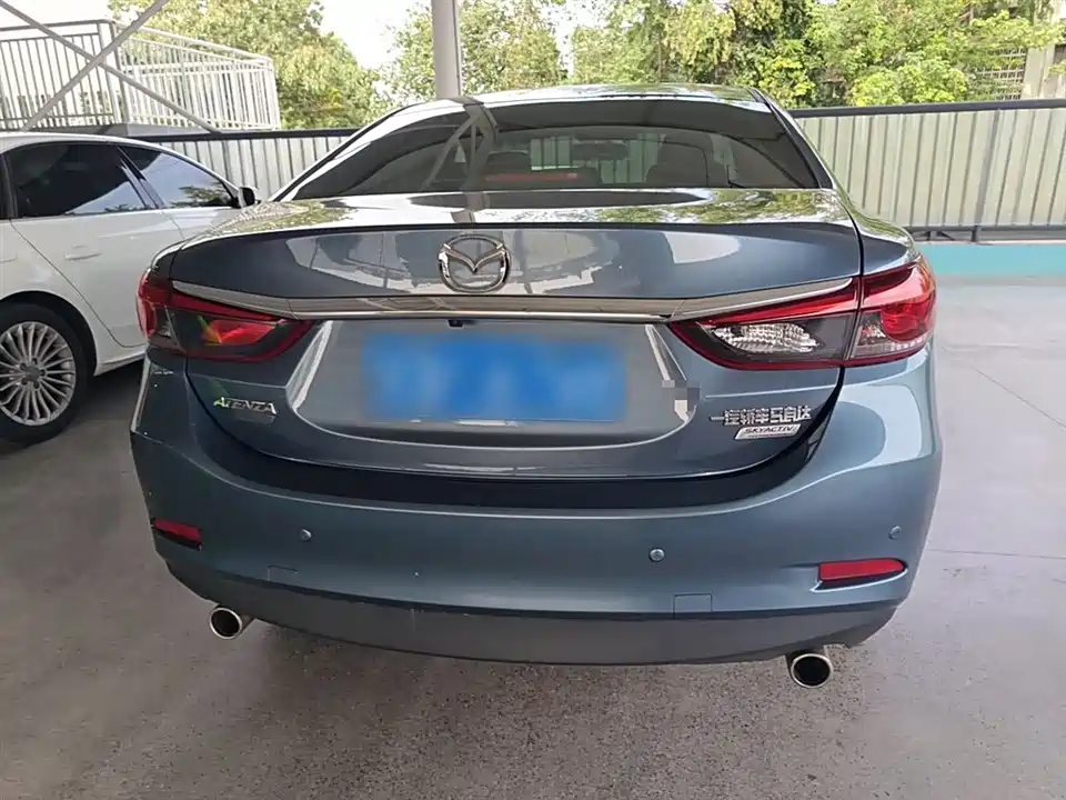 Mazda Atez