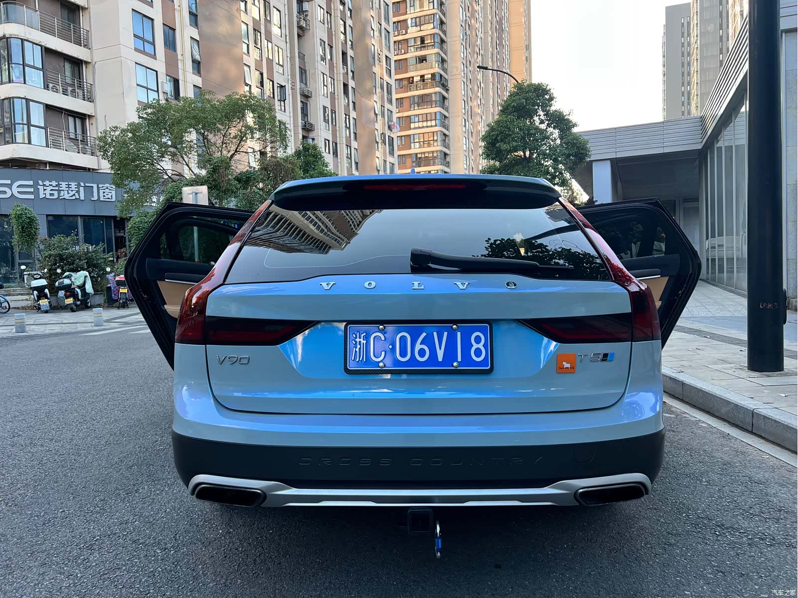 Volvo V90, 2018 16
