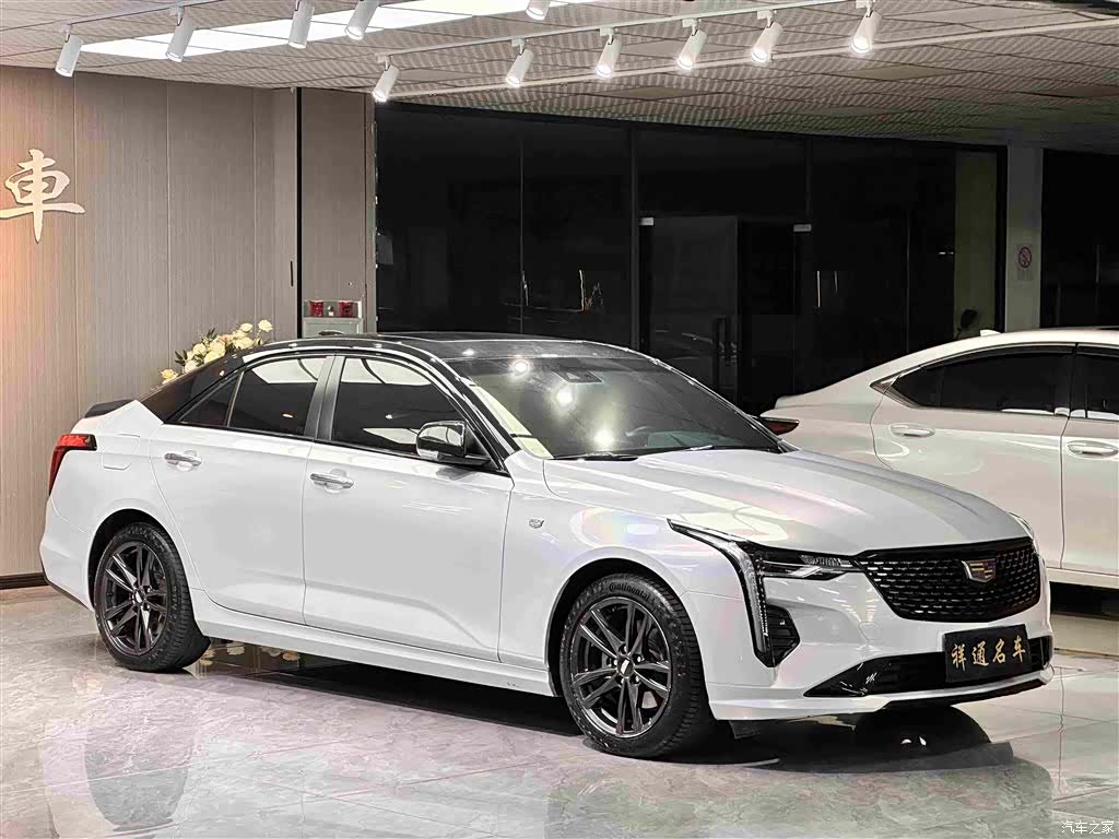 Cadillac CT4, 2022 3