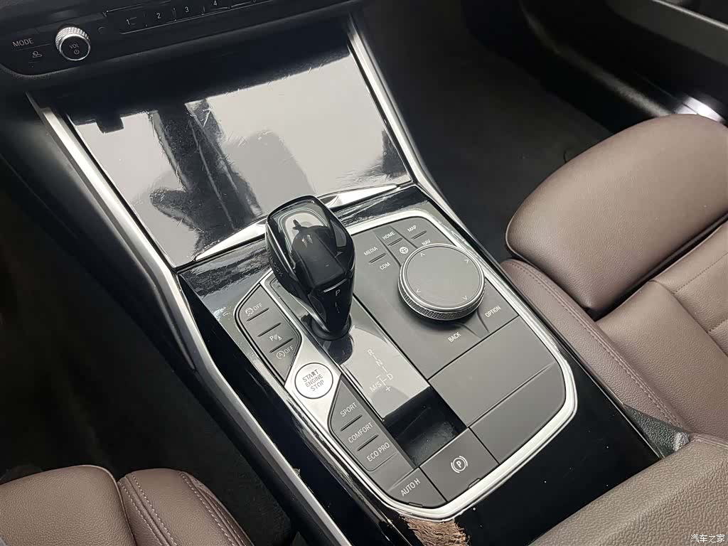 BMW 3 Series, 2021 15