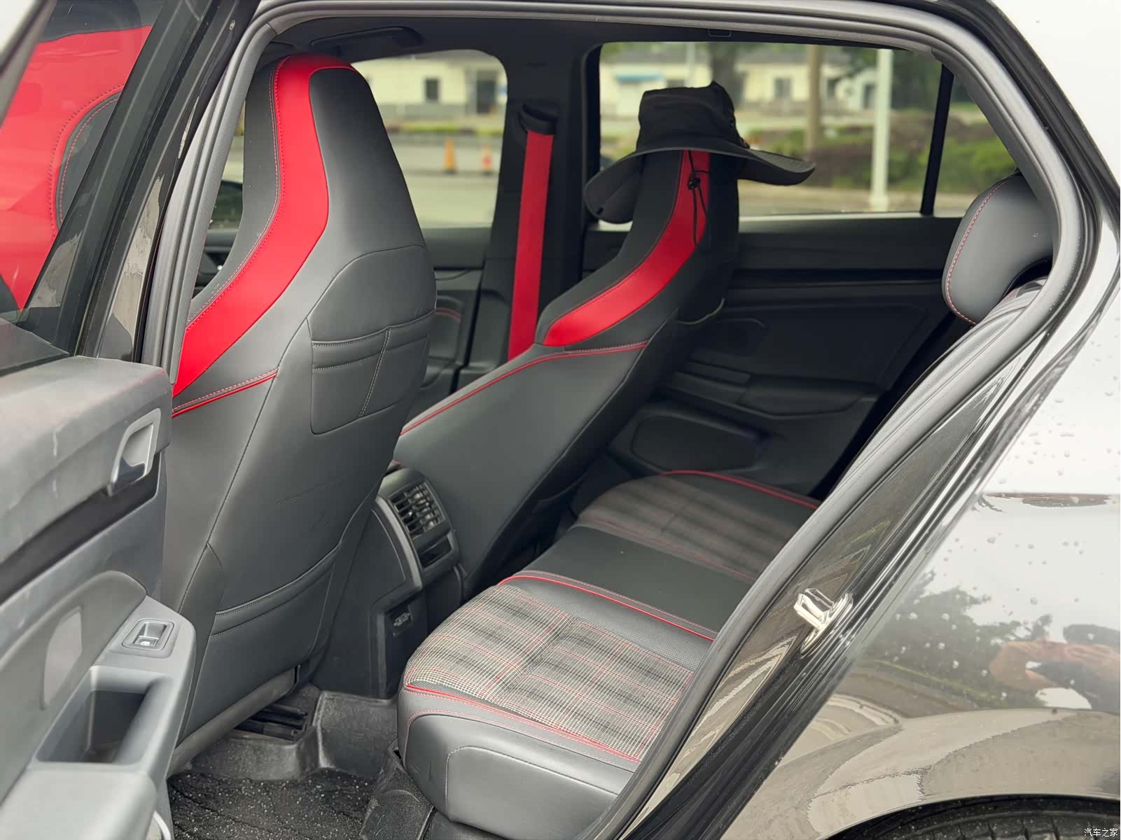 Volkswagen Golf, 2022 15