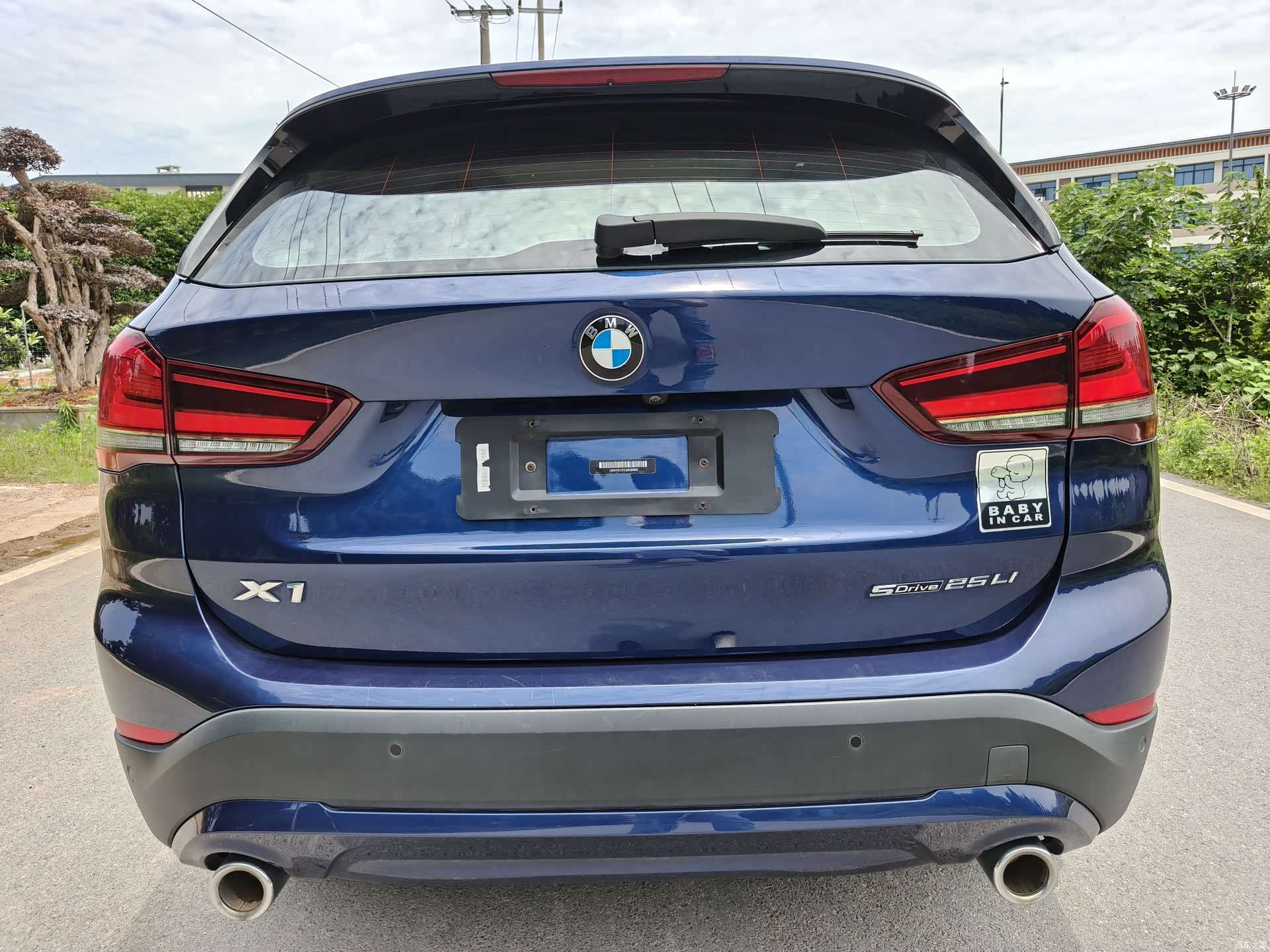 BMW X1, 2020 все фото
