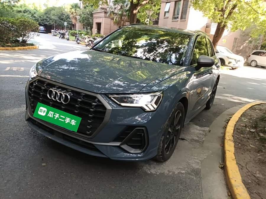 Audi Q3 2021, фото 2