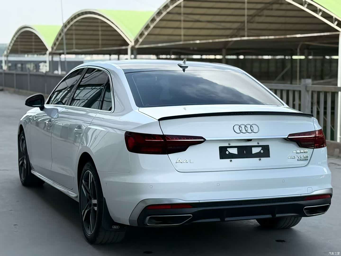 Audi A4L, 2021 4