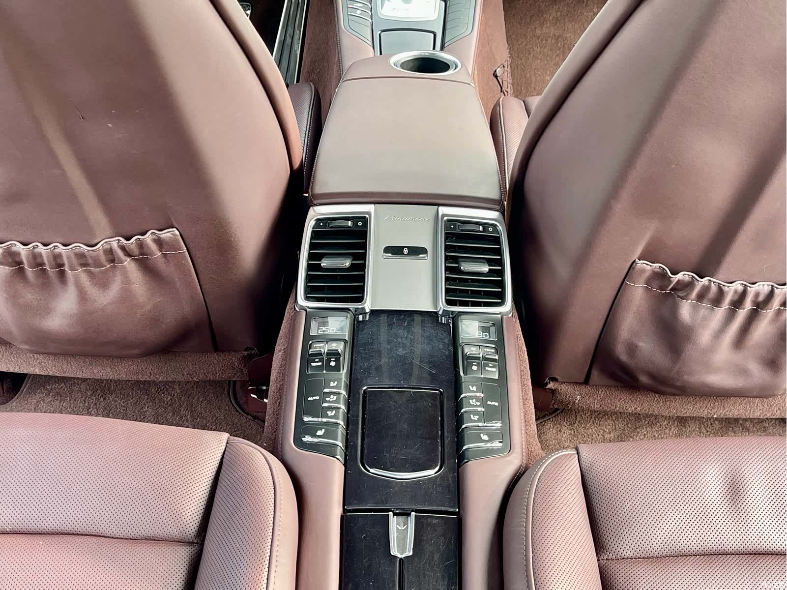 Porsche Panamera, 2013 9
