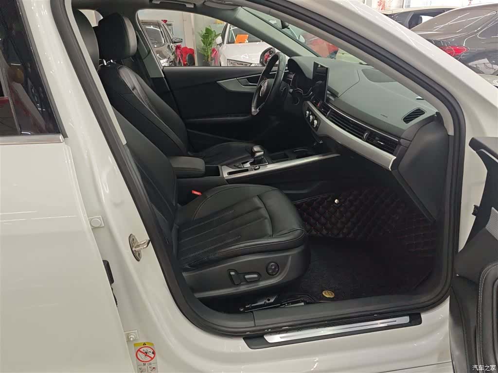Audi A4L, 2020 25