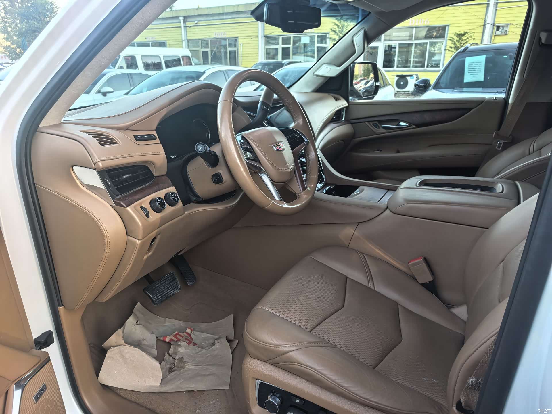 Cadillac Escalade, 2017 все фото