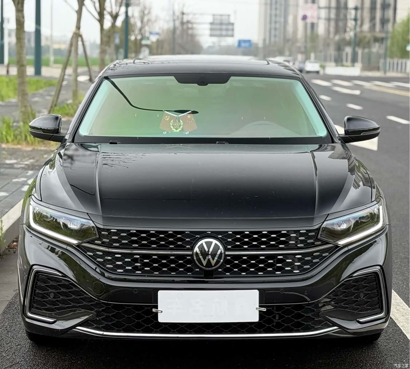 Volkswagen Passat, 2025 3