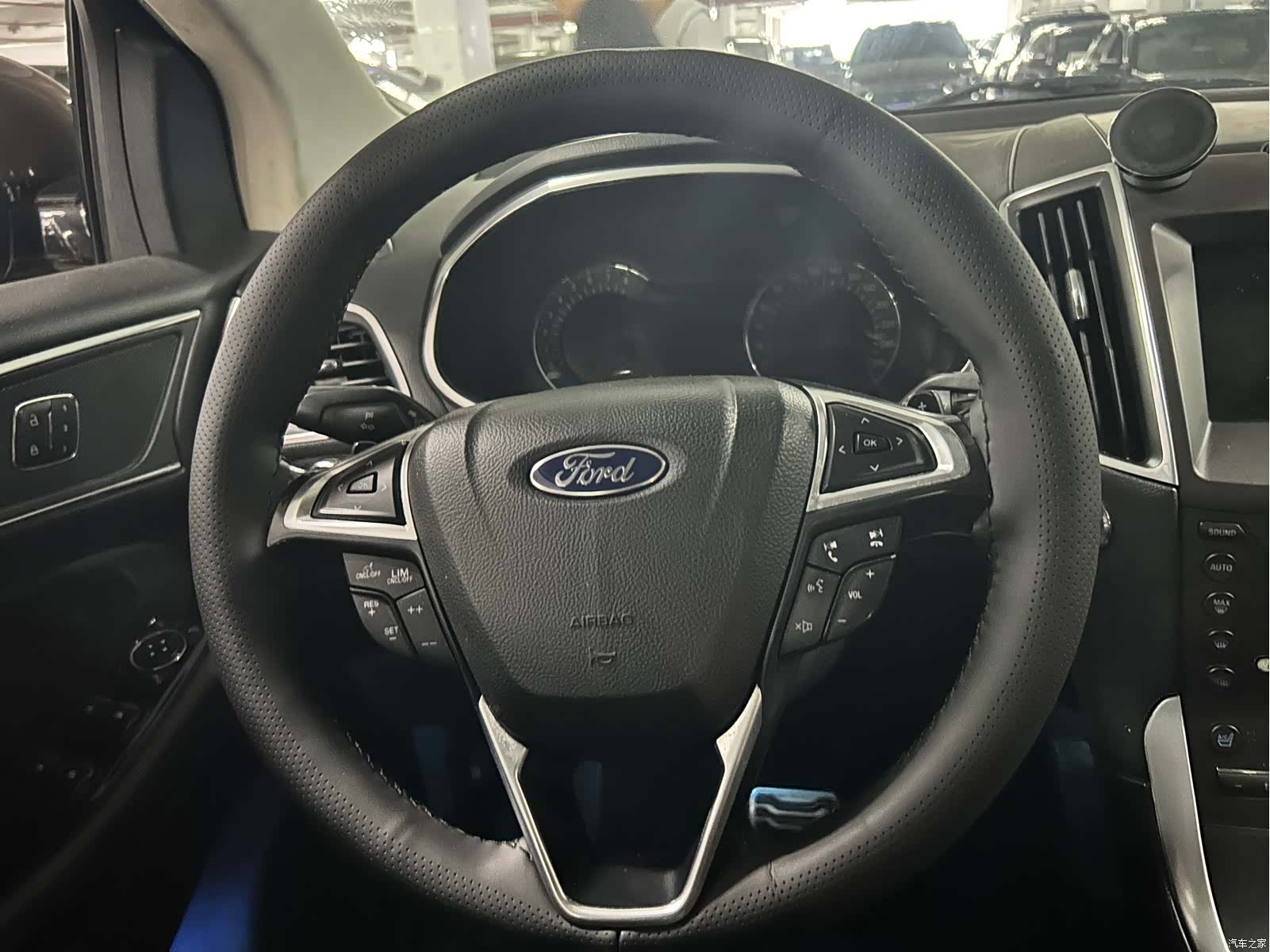 Ford Edge, 2016 9