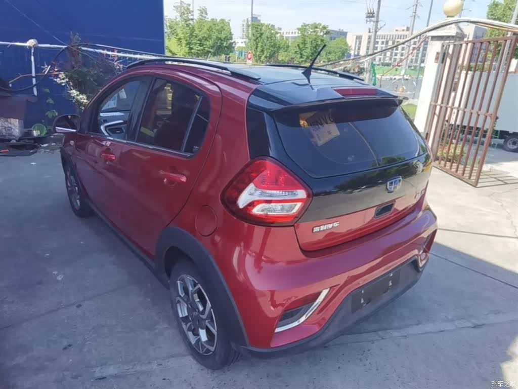Geely X1, 2017 23