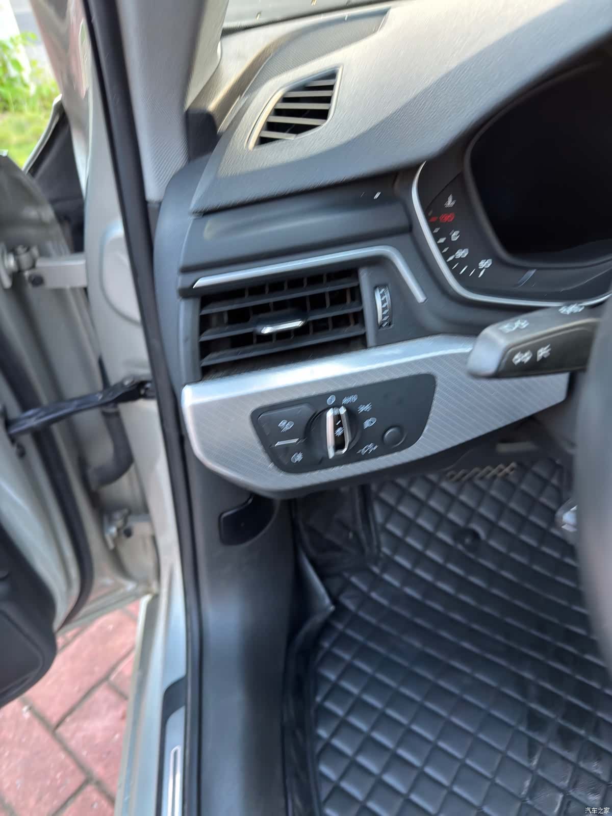 Audi A4L, 2018 10