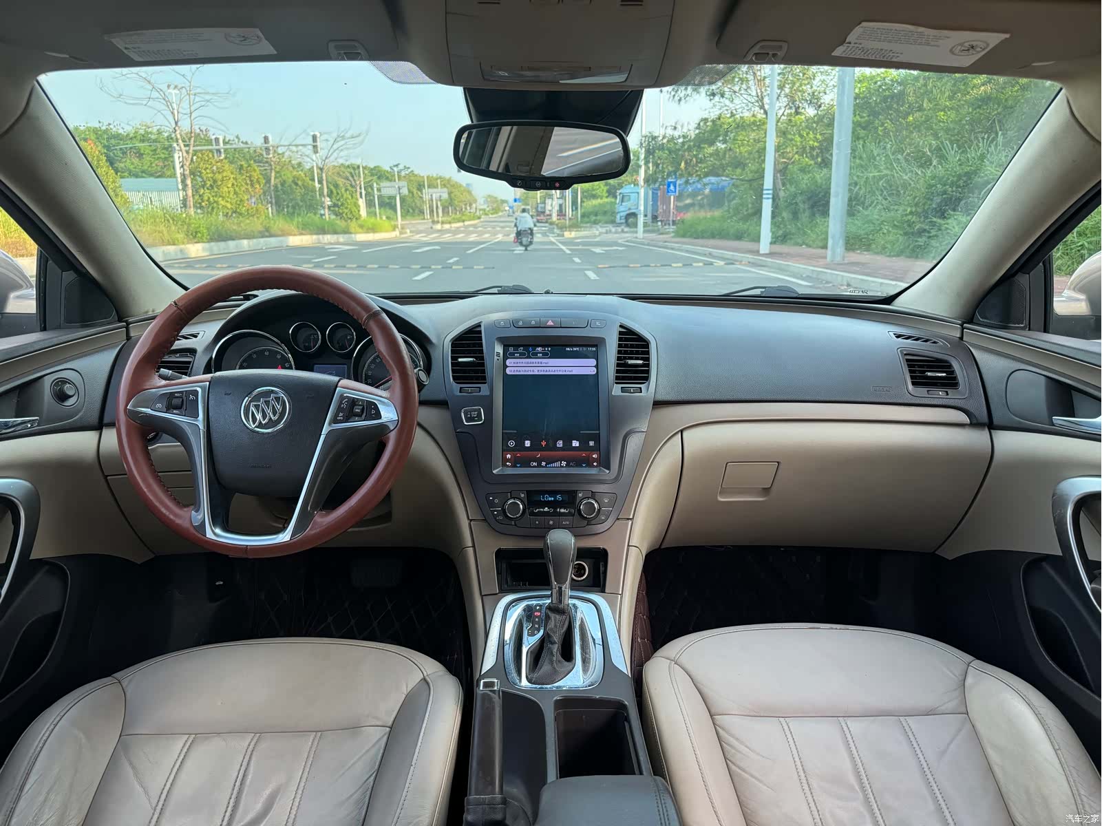 Buick Regal, 2012 4