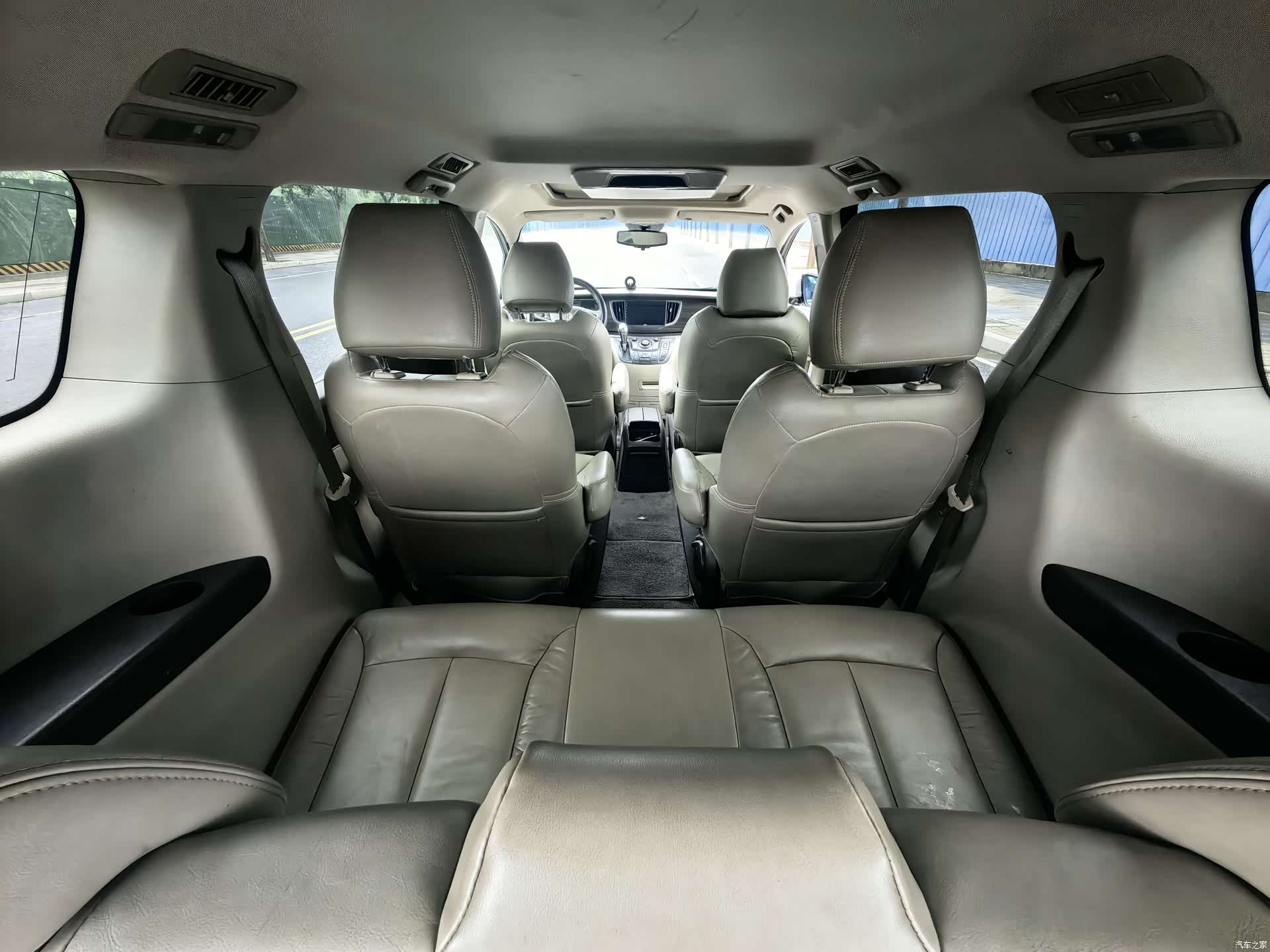 Buick GL8, 2012 12