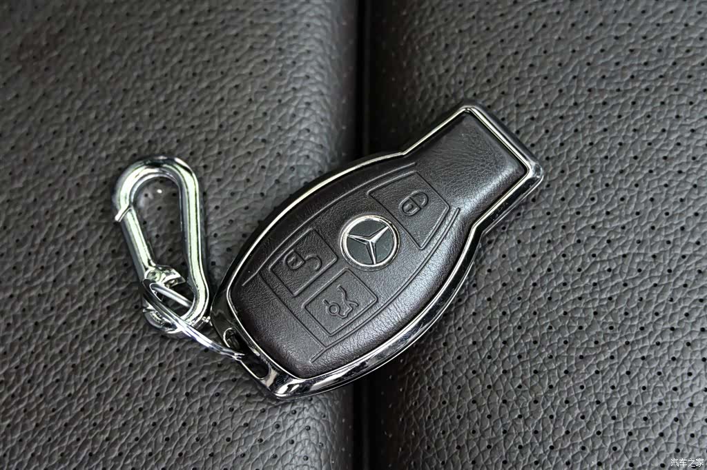 Mercedes-Benz GLC, 2019 38