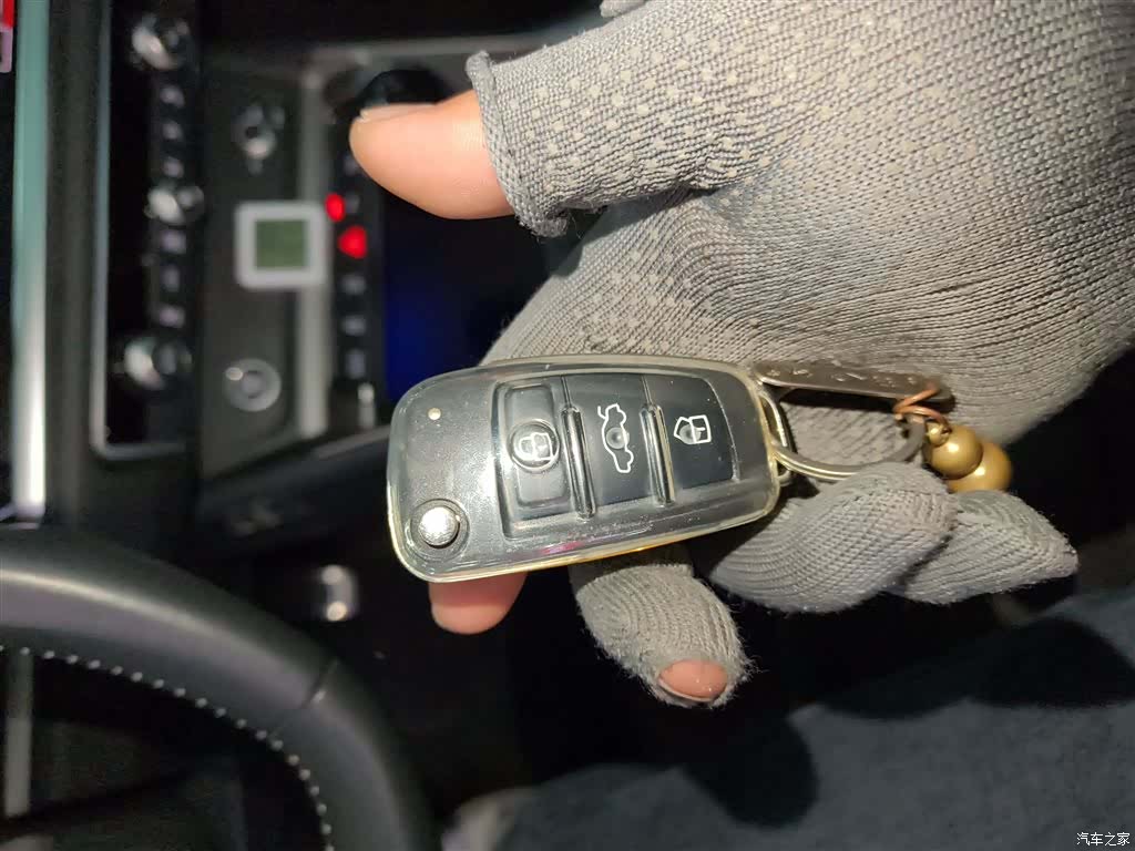 Audi Q3, 2021 9
