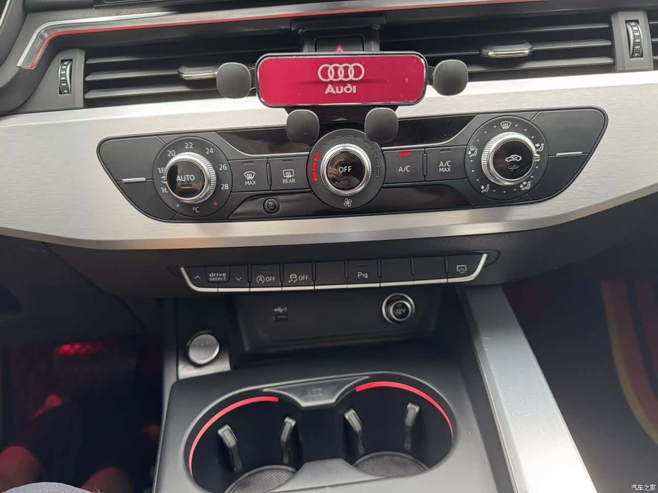 Audi A4L, 2021 15