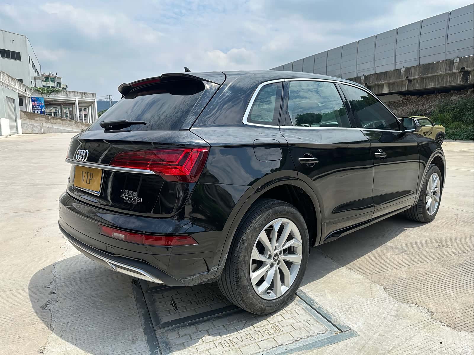 Audi Q5L, 2023 9