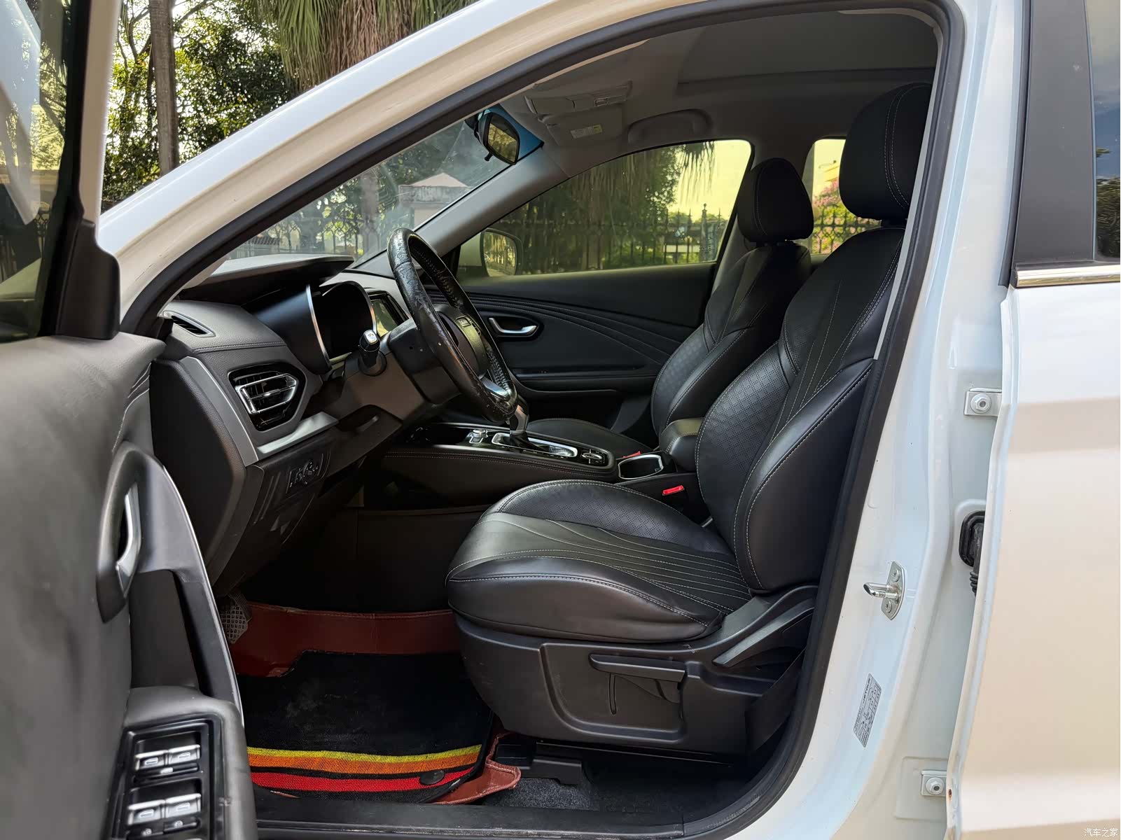 Jetour X70, 2019 4