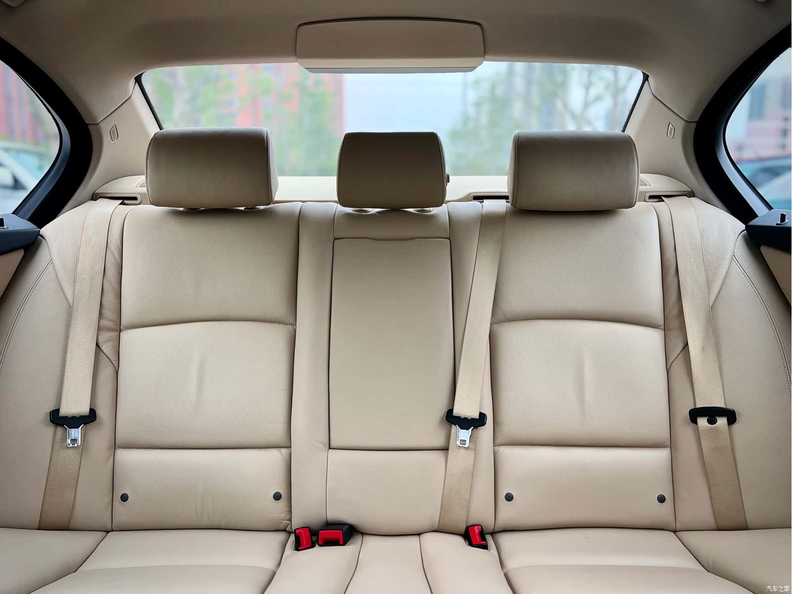 BMW 5 Series, 2012 36