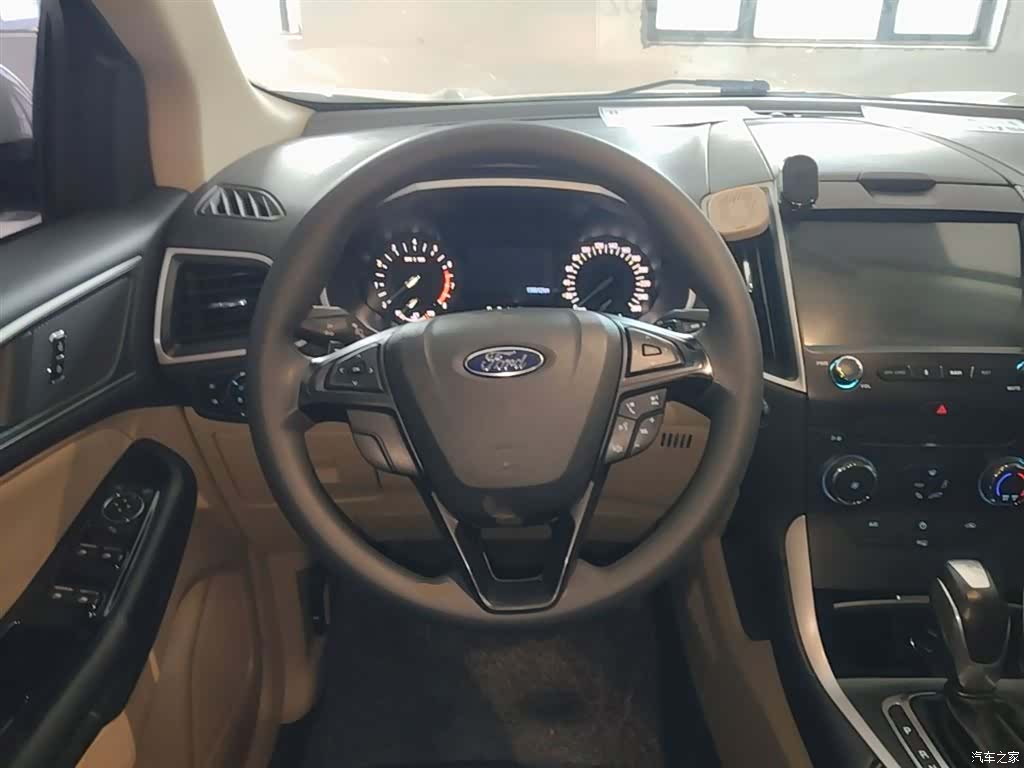 Ford Edge, 2016 11