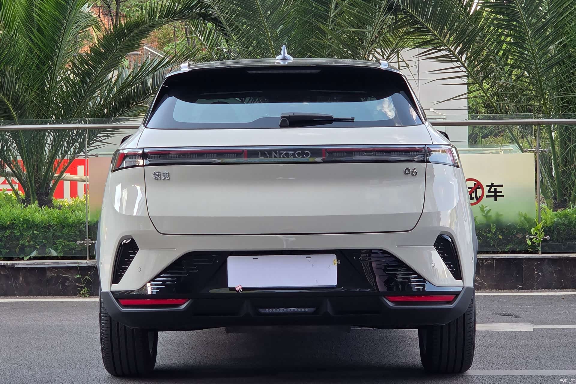 Lynk & Co 02, 2025 все фото