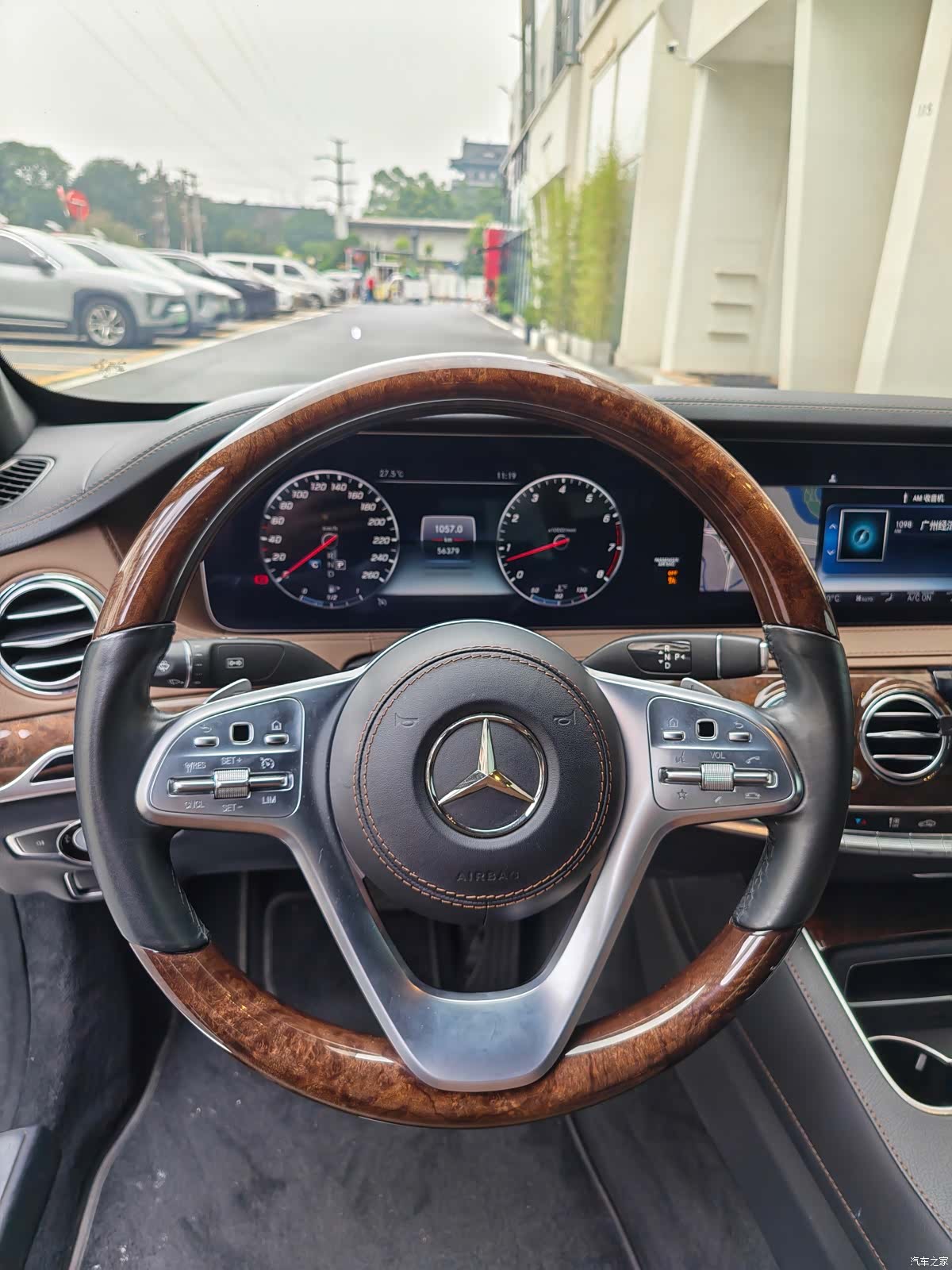 Mercedes-Benz S-Class, 2019 12