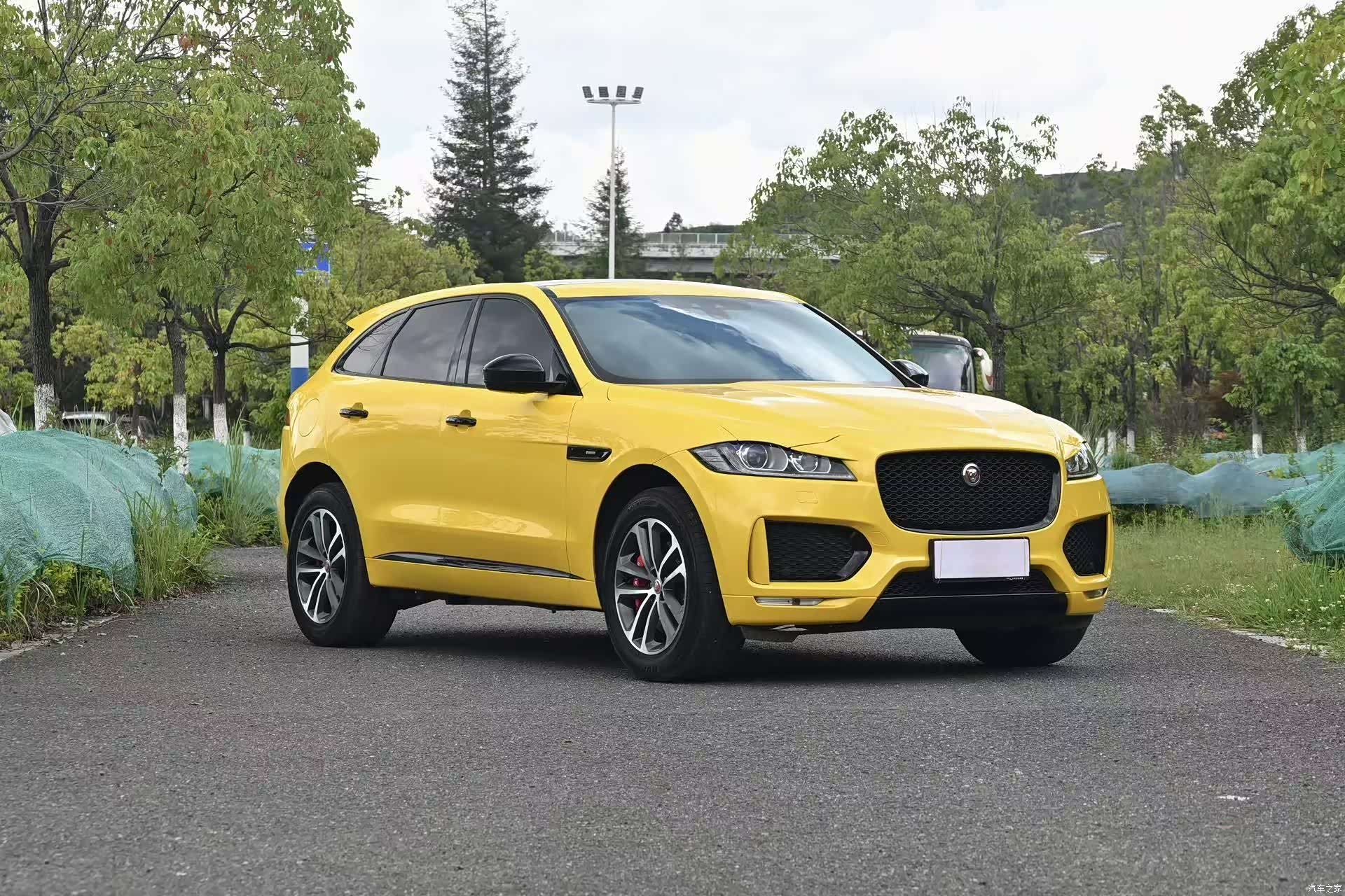 Jaguar F-PACE, 2017 3