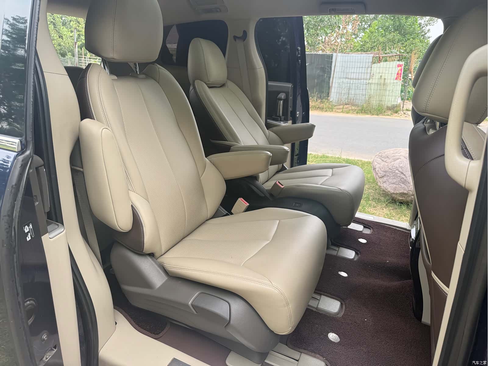 Buick GL8, 2014 10
