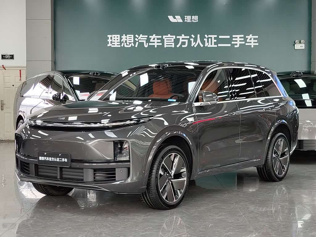 Li Auto L8