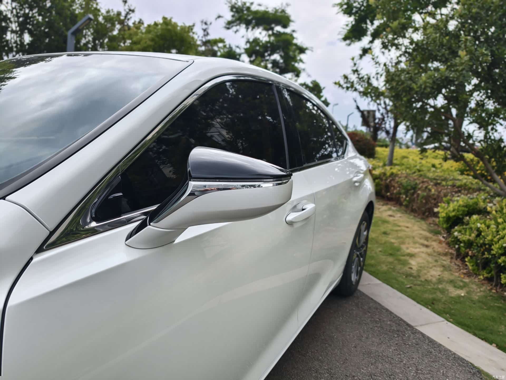 Lexus ES, 2023 34