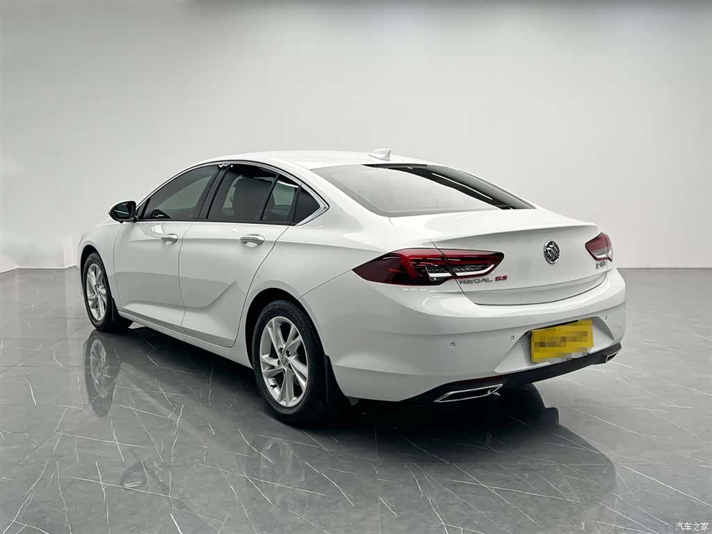 Buick Regal, 2022 4