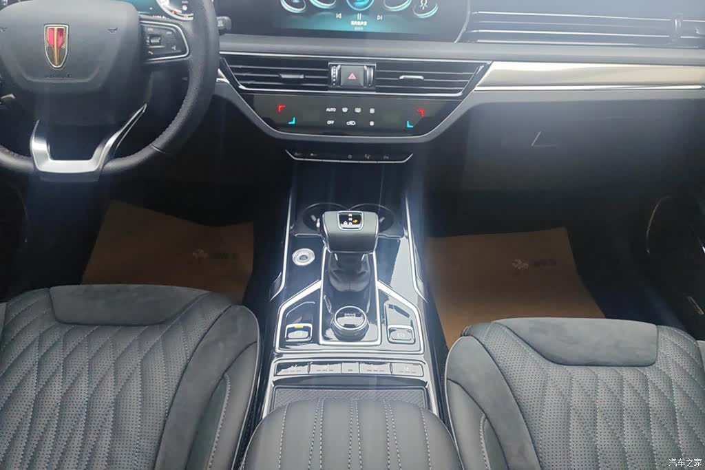 Hongqi HS5, 2022 16