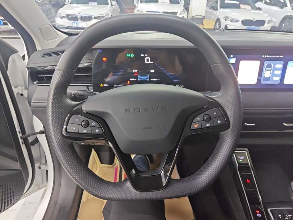 Roewe i5, 2025 11
