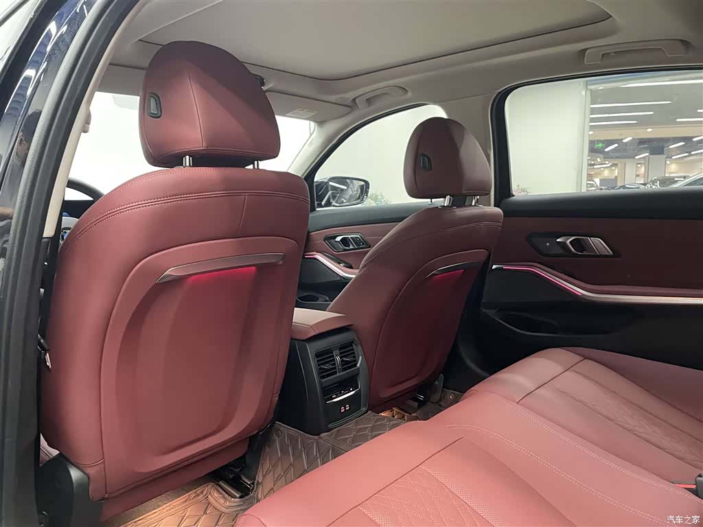 BMW 3 Series, 2026 23