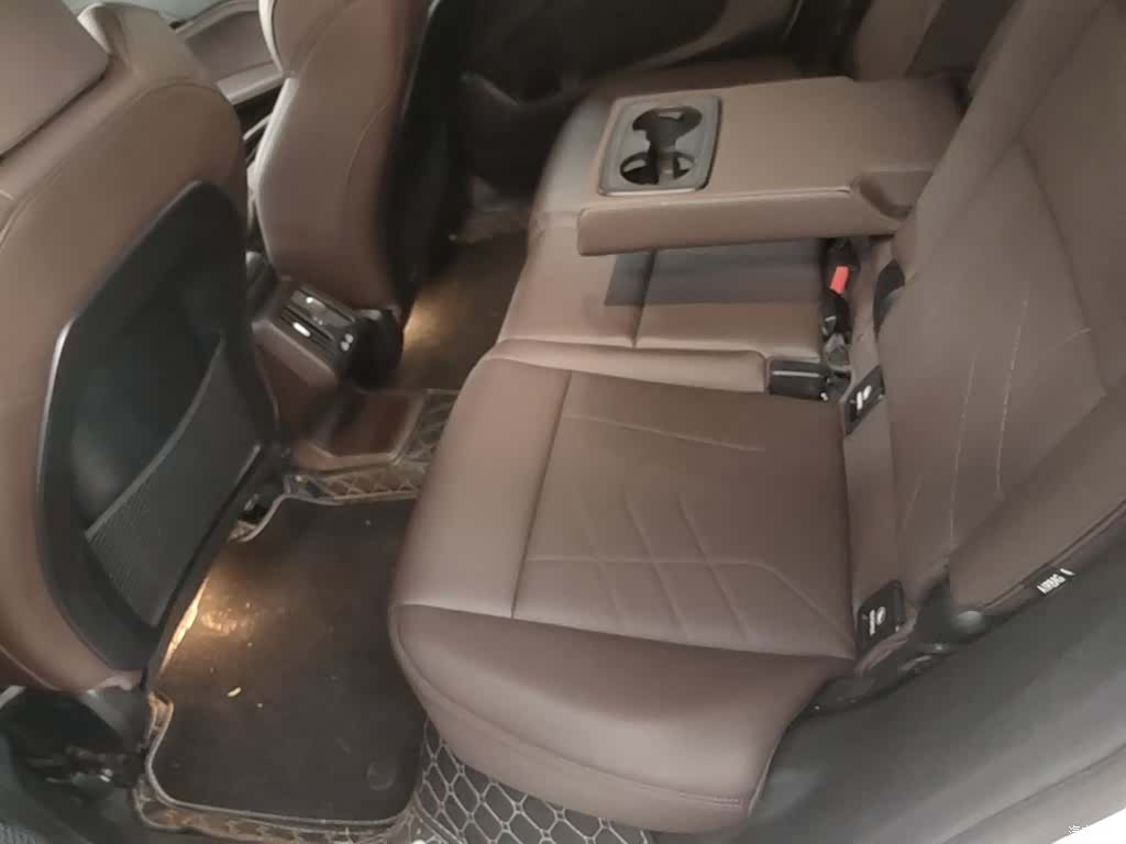 BMW iX1, 2024 17