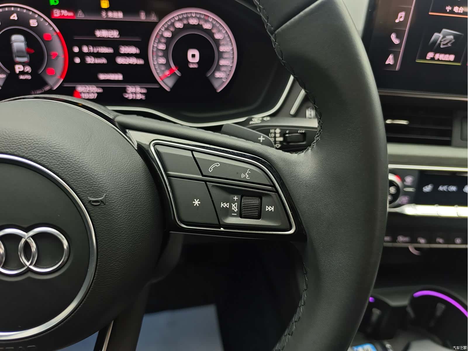 Audi A4L, 2022 28