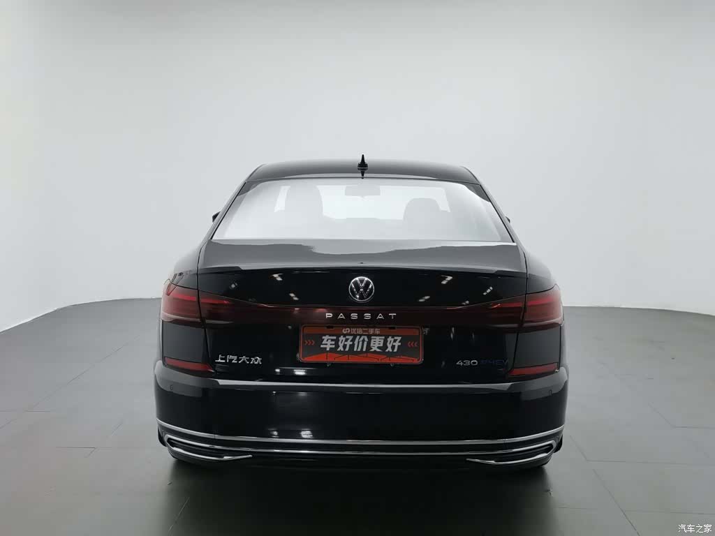 Volkswagen Passat, 2023 4