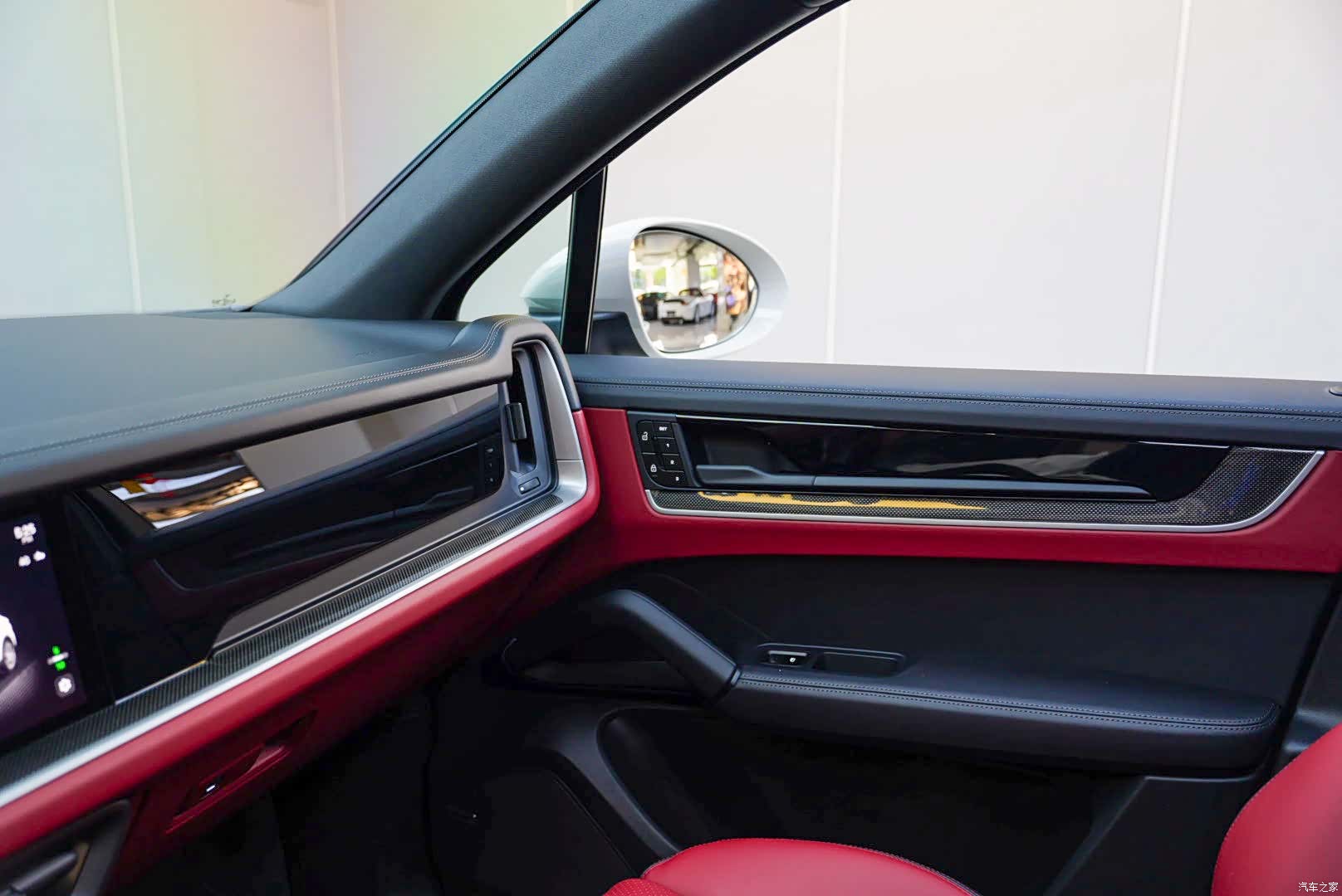 Porsche Cayenne, 2024 15