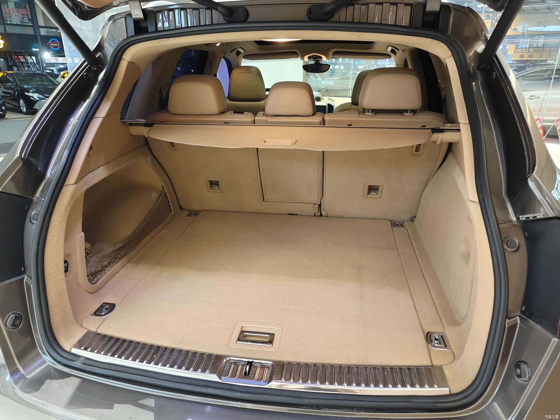 Porsche Cayenne, 2013 9