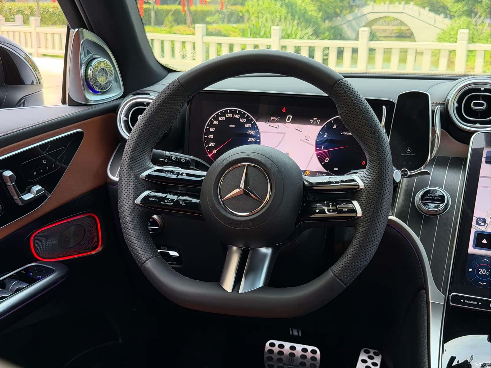 Mercedes-Benz GLC, 2024 15